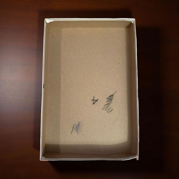 Simpsons Clue Board Game 2000 Parker Bros Colorful Character Tokens COMPLETE - Picture 6 of 9